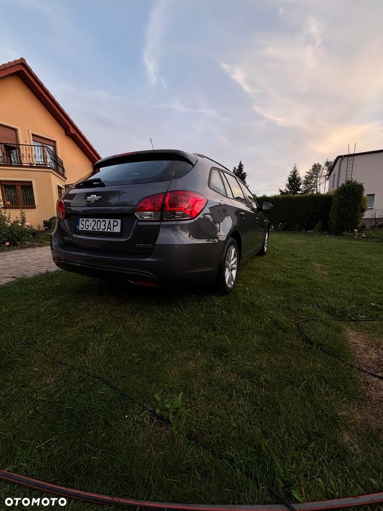Chevrolet Cruze 2012 photo 2