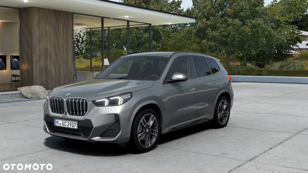 BMW X1 sDrive18i - 1