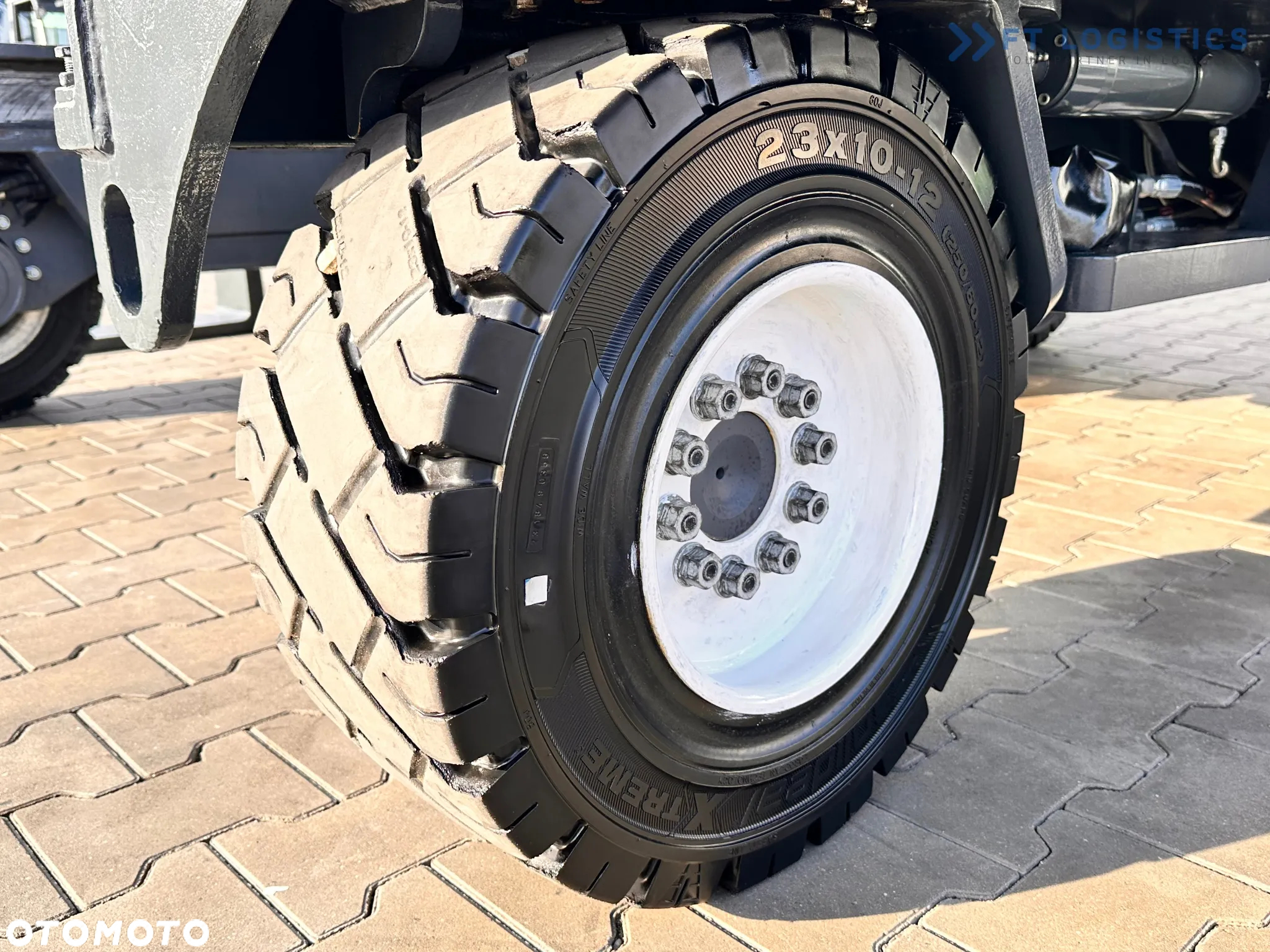 Combilift C5000XL / LPG / KLIMATYZACJA / SZEROKI POZYCJONER / DUPLEX / REGULOWANE WIDŁY / NOWE OPONY / STAN IDEALNY! - 7