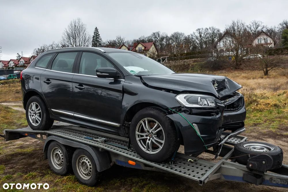 Volvo XC 60 D3 Geartronic Momentum - 8