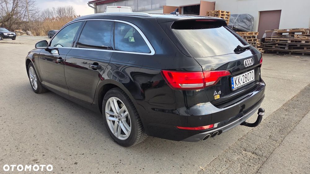 Audi A4 Avant 2.0 TDI S tronic - 10