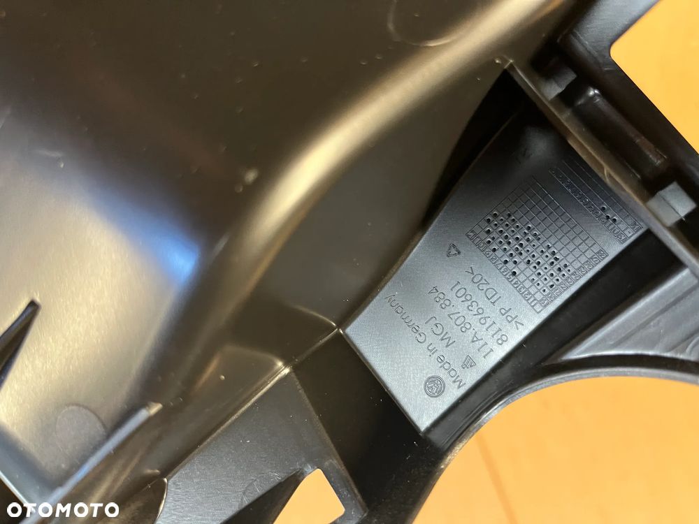 KRATKI W ZDERZAK VW ID.4 ZAŚLEPKA ZDERZAKA ŚLIZG MOCOWANIE VW ID4 11A - 4