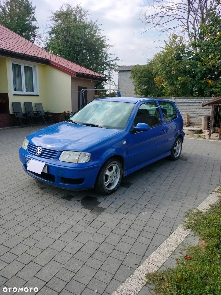 Volkswagen Polo 1.4 Basis - 1