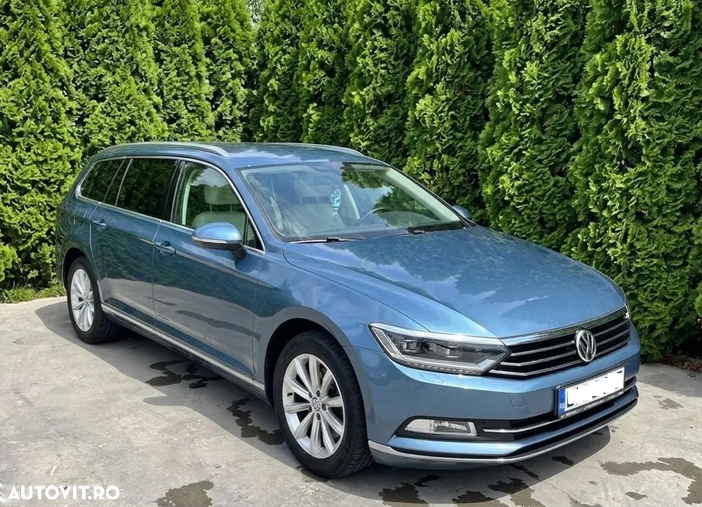 Volkswagen Passat 2.0 TDI DSG Highline - 1