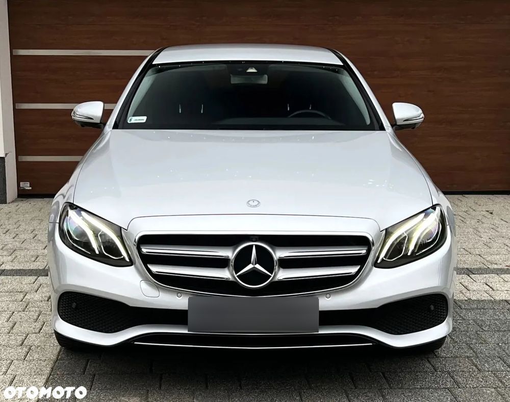 Mercedes-Benz Klasa E 200 9G-TRONIC - 5