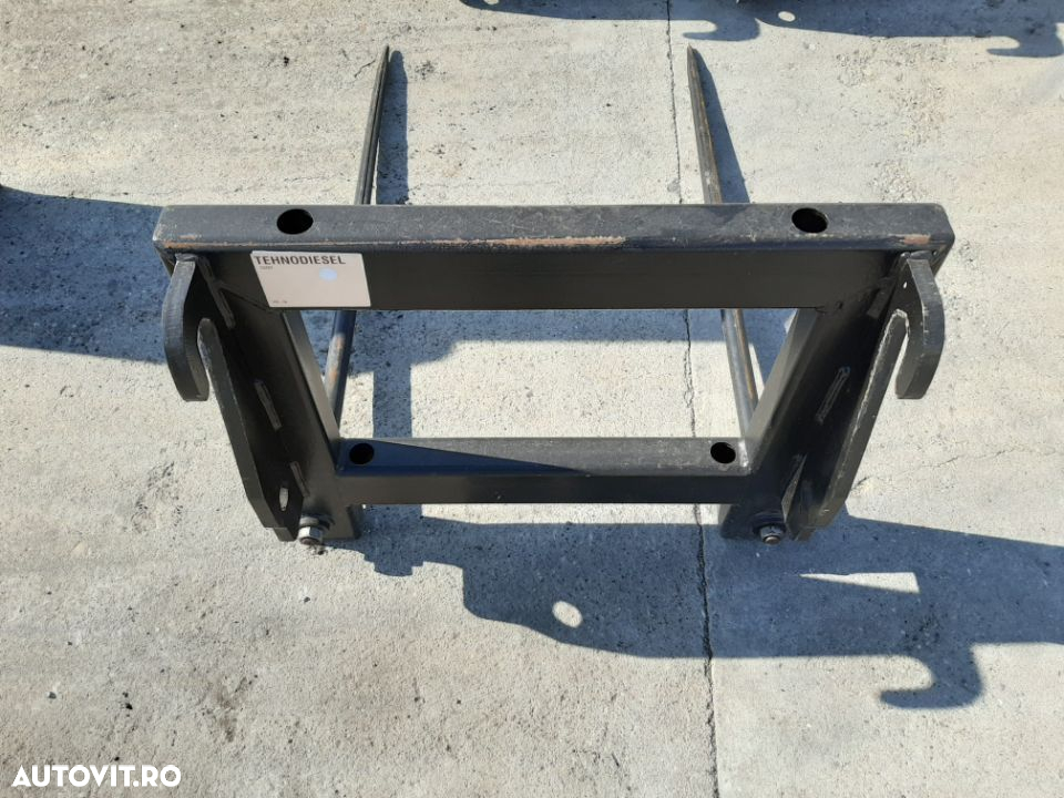 Weidemann Furca baloti - 3