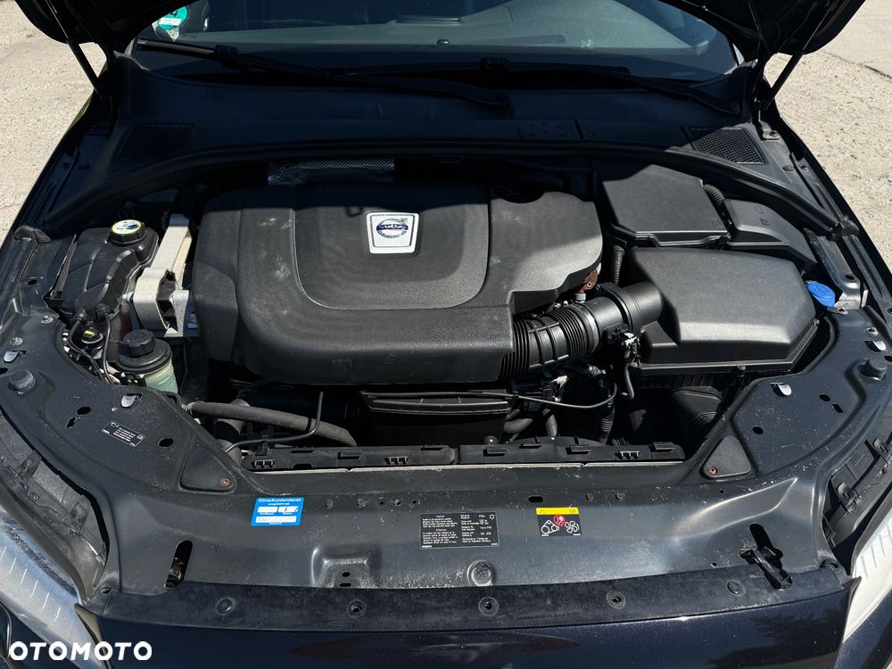 Volvo V70 D3 Geartronic Kinetic - 24