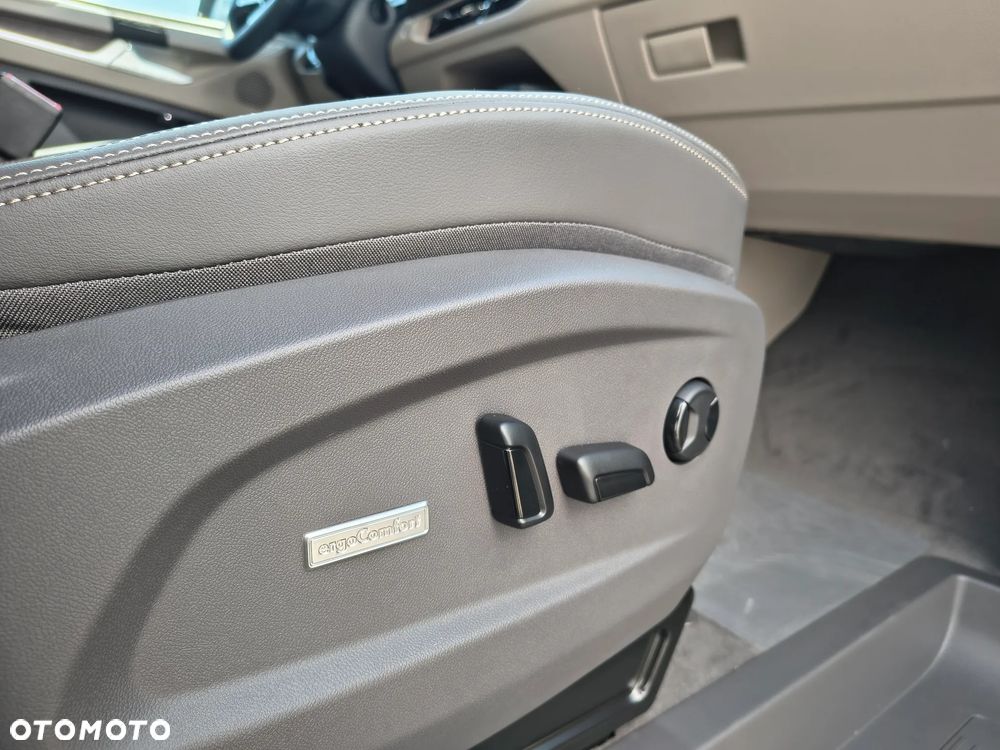 Volkswagen Multivan 2.0 TDI L2 Style DSG - 12