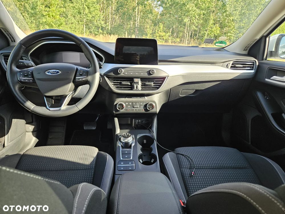 Ford Focus 1.5 EcoBlue Start-Stopp-System COOL&CONNECT - 9