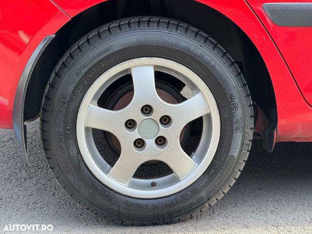 Skoda Fabia 1.2 HTP Active - 17