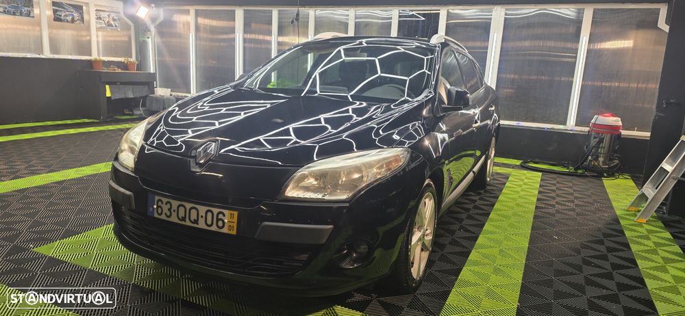 Renault Mégane Sport Tourer dCi 110 FAP Paris - 2