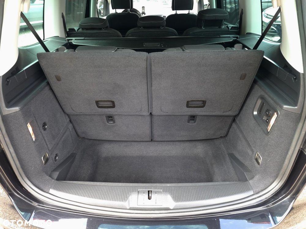 Volkswagen Sharan 2.0 TDI Highline - 37