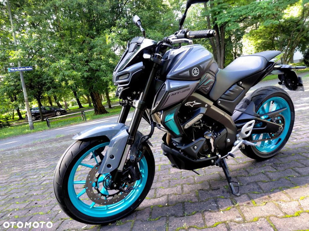 Yamaha MT - 5