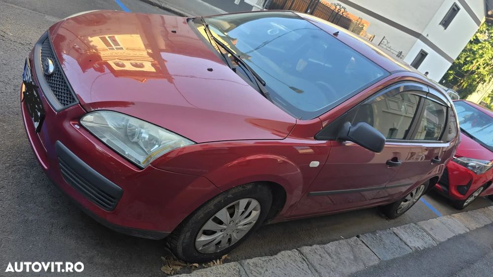 Ford Focus - 1