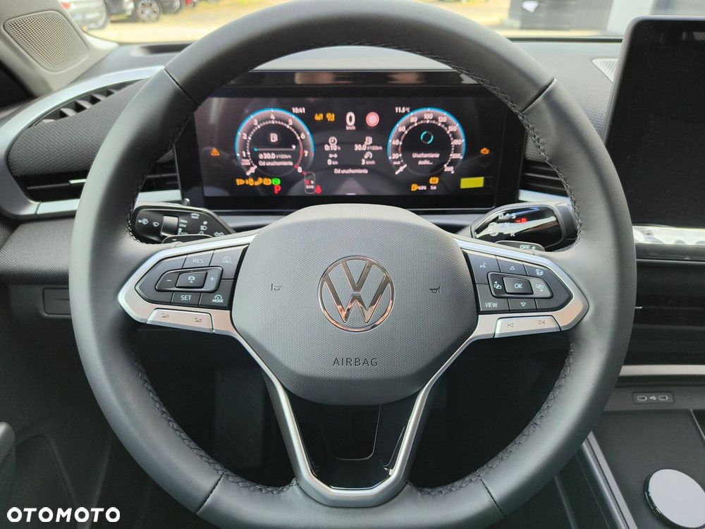Volkswagen T-Roc - 15