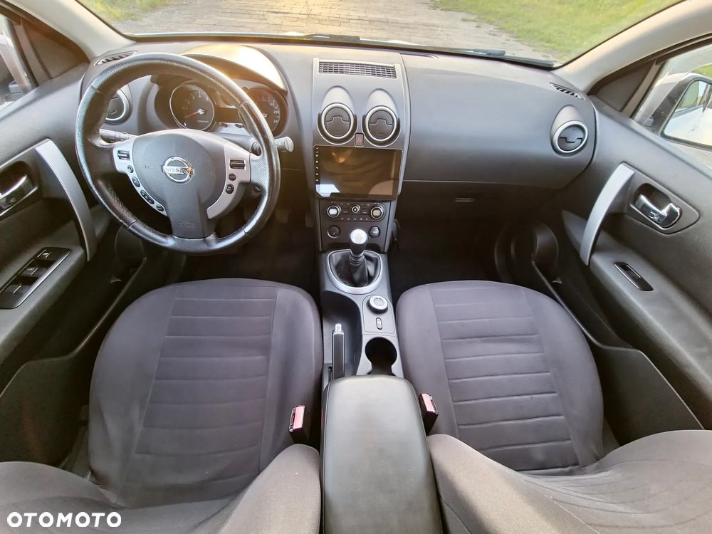 Nissan Qashqai 2.0 4x4 Tekna - 10