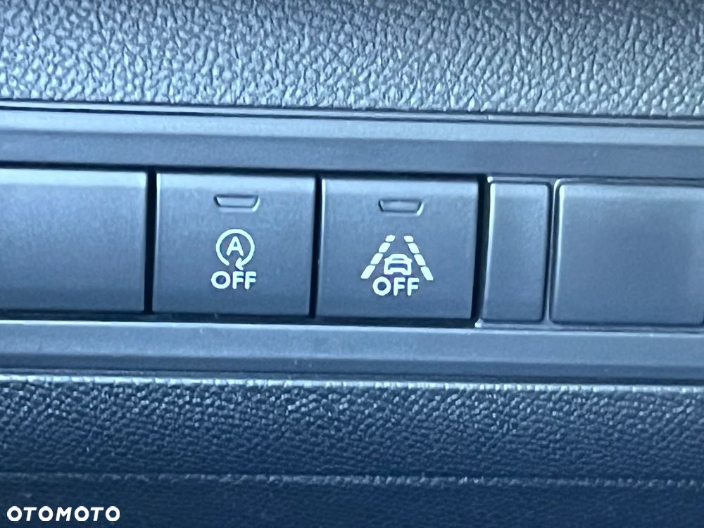 Peugeot 308 1.2 PureTech Allure S&S - 22