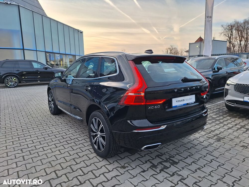 Volvo XC 60 - 4