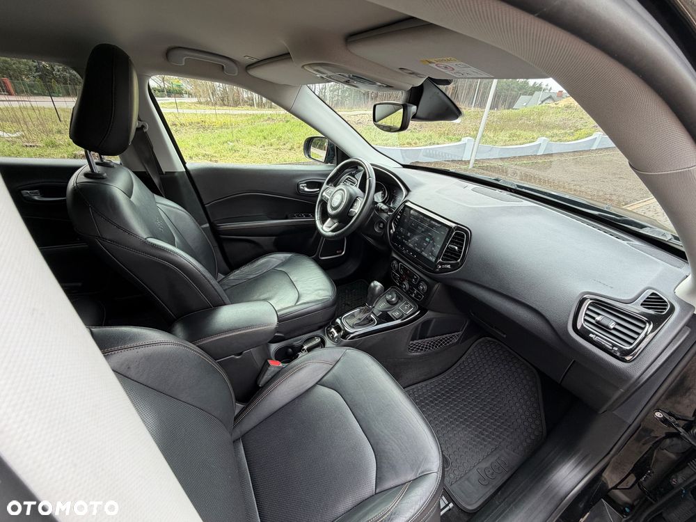 Jeep Compass - 19
