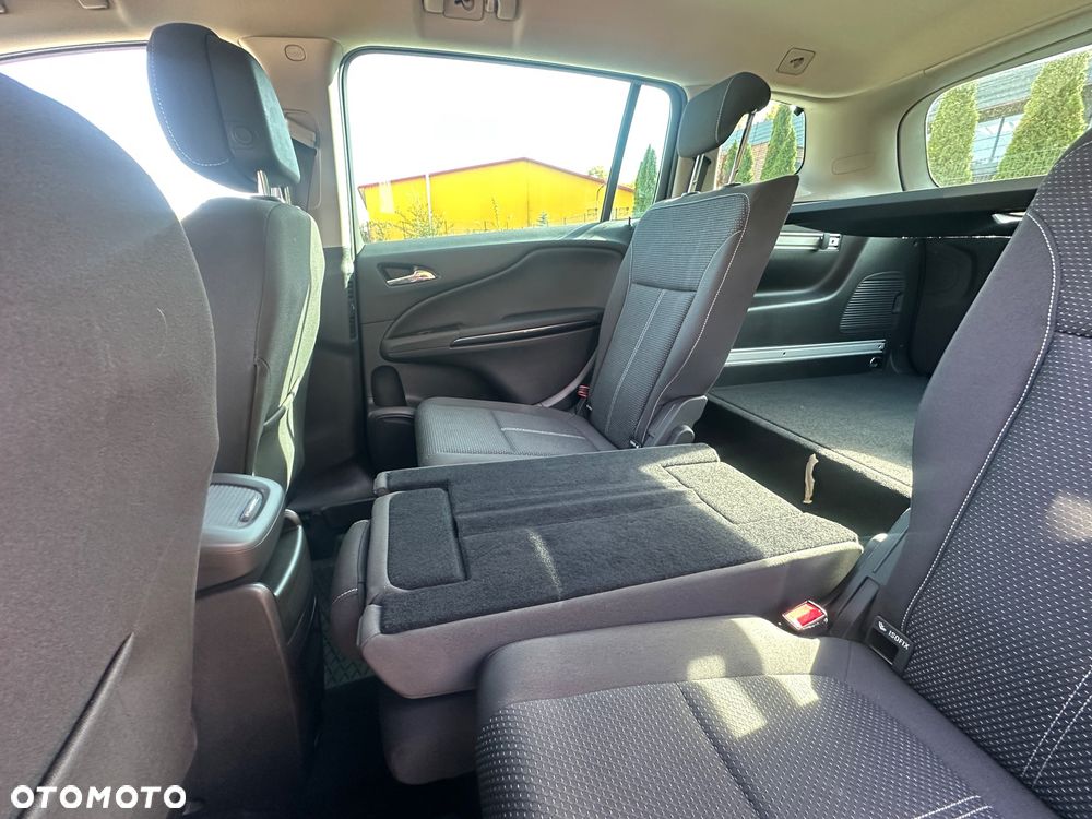 Opel Zafira Tourer 1.4 Turbo Innovation - 28