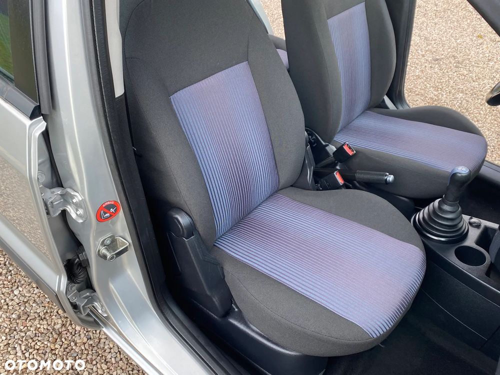 Ford Fusion 1.4 Trend - 36