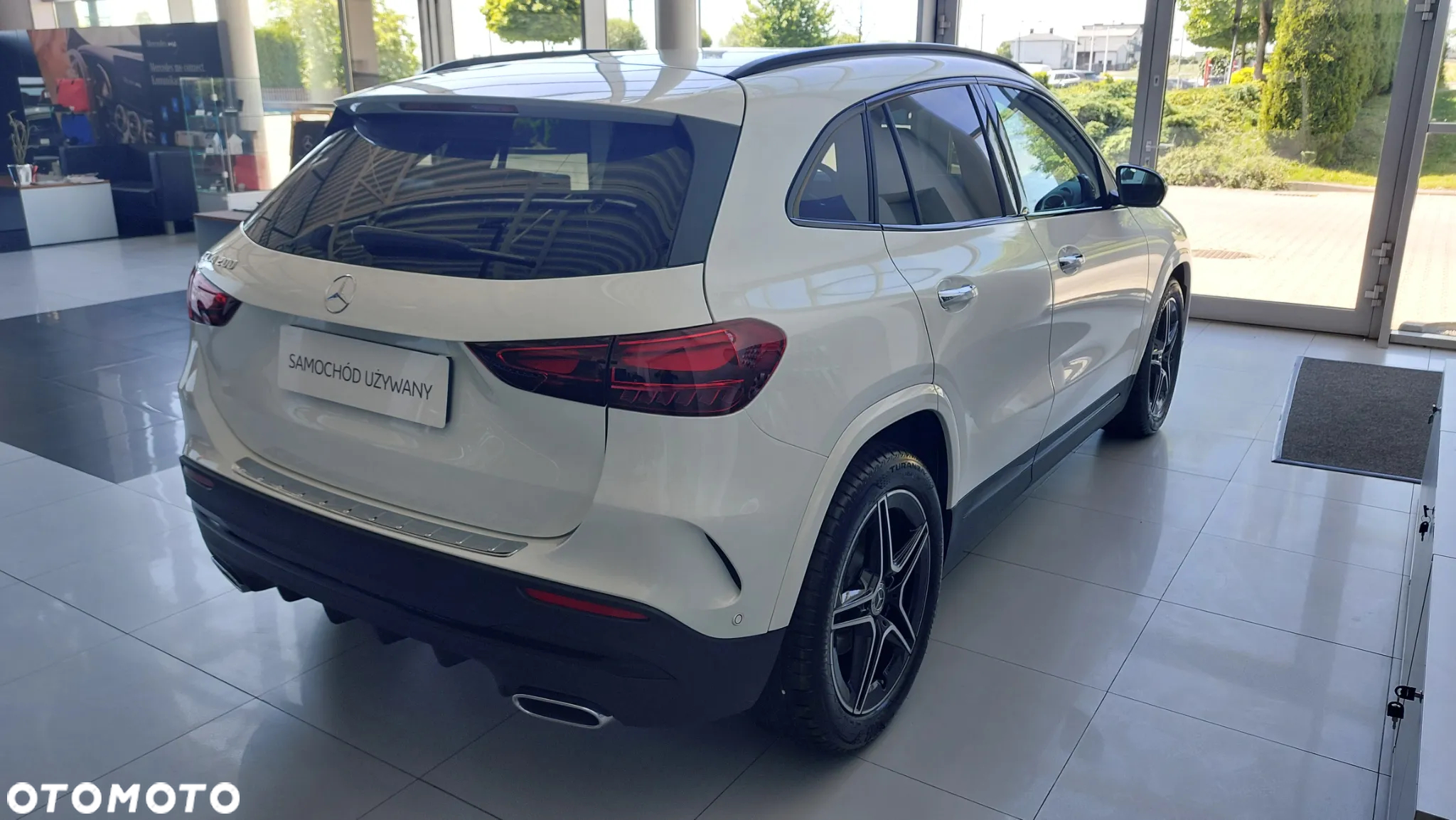 Mercedes-Benz GLA 200 AMG Line - 8