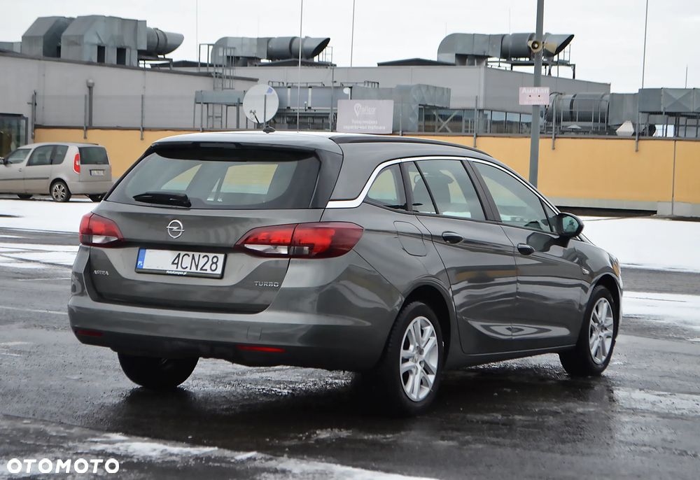 Opel Astra 1.4 T Dynamic - 18