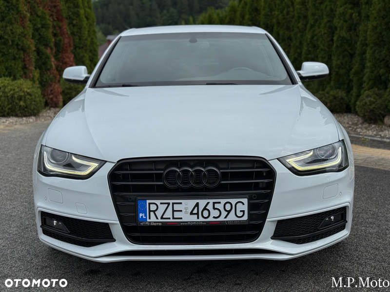 Audi A4 Limousine - 16