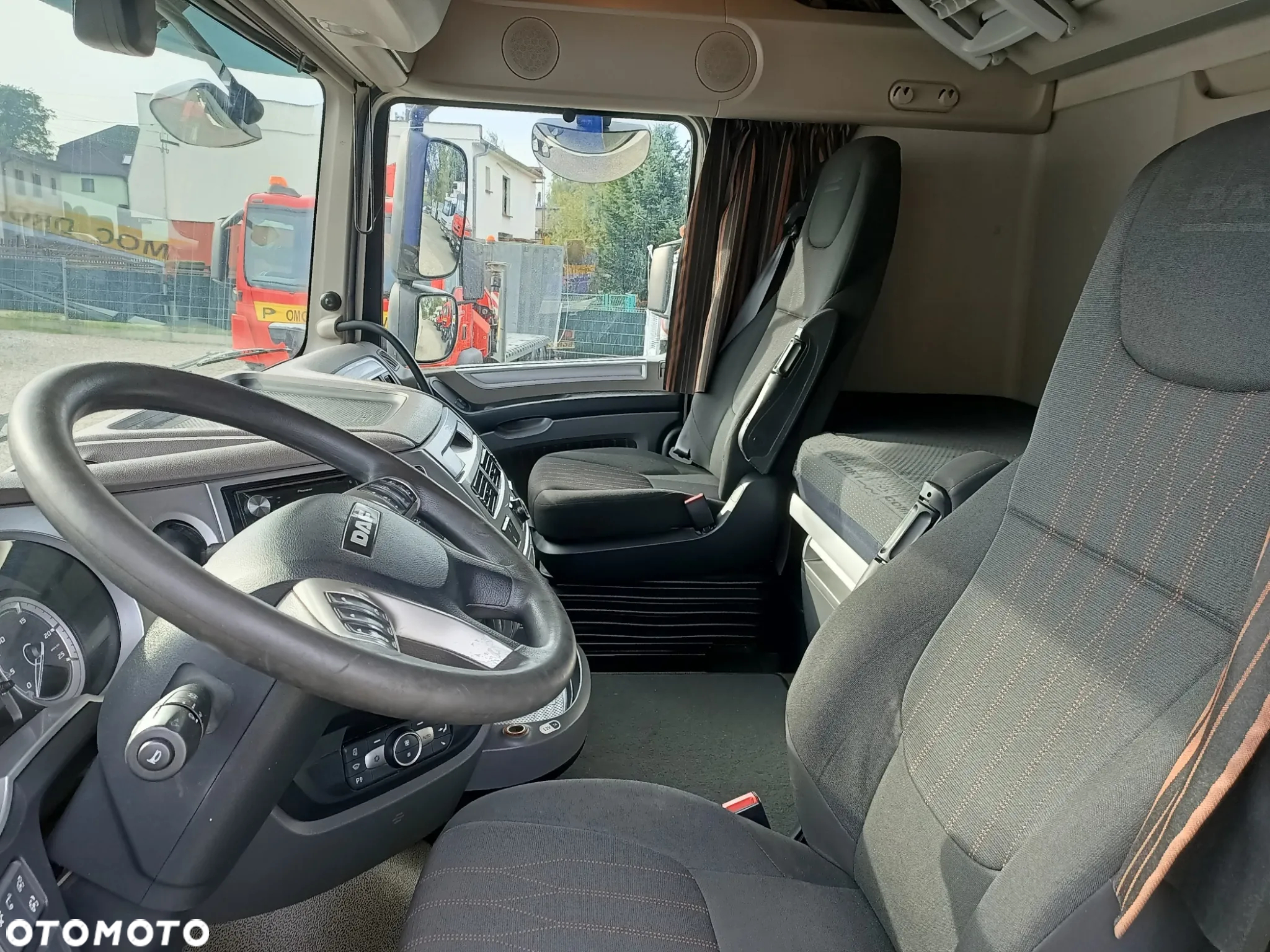 DAF XF450 6X2 Chłodnia Izoterma Carrier Supra 950 - 14