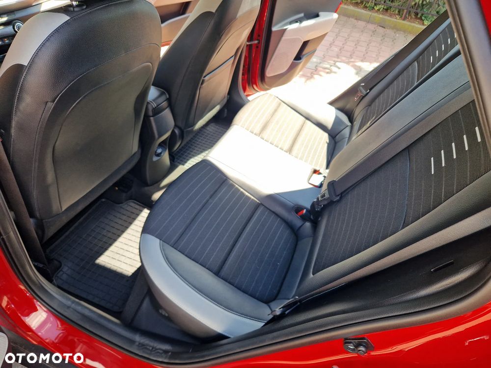 Kia Stonic 1.4 L - 16
