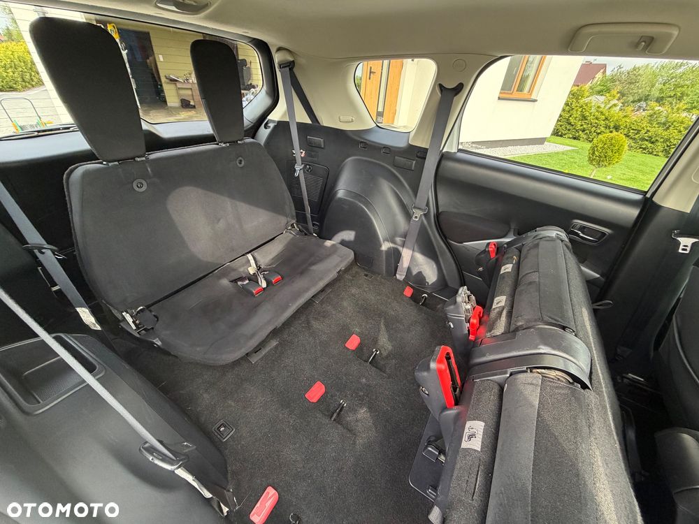 Mitsubishi Outlander 3.0 V6 XLS - 19
