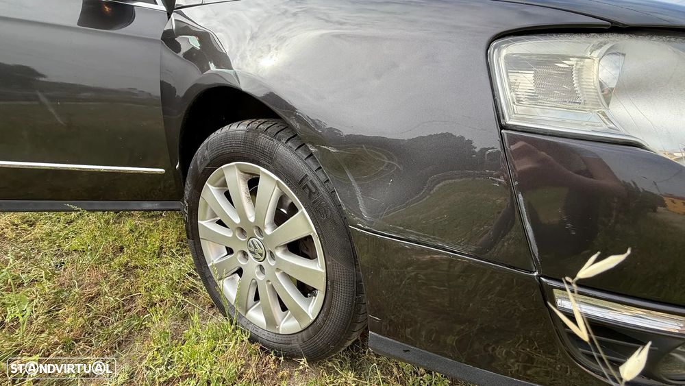VW Passat 2.0 TDI Confortline DSG - 14