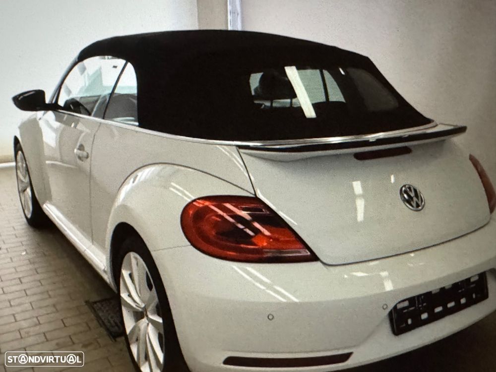VW New Beetle Cabriolet 2.0 TSI DSG Exclusive Sport - 17