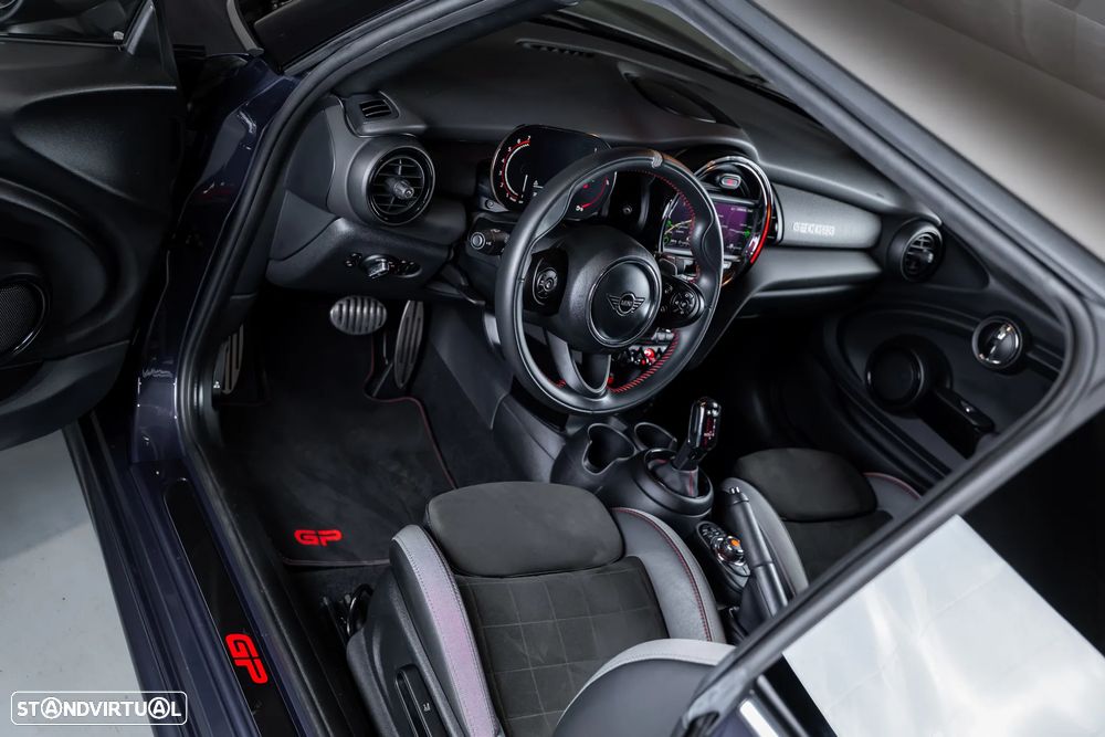MINI 3 Portas John Cooper Works GP - 14