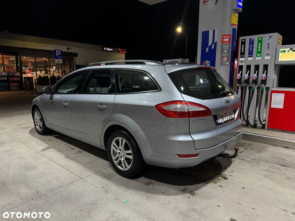 Ford Mondeo 2.0 Champions Edition - 31