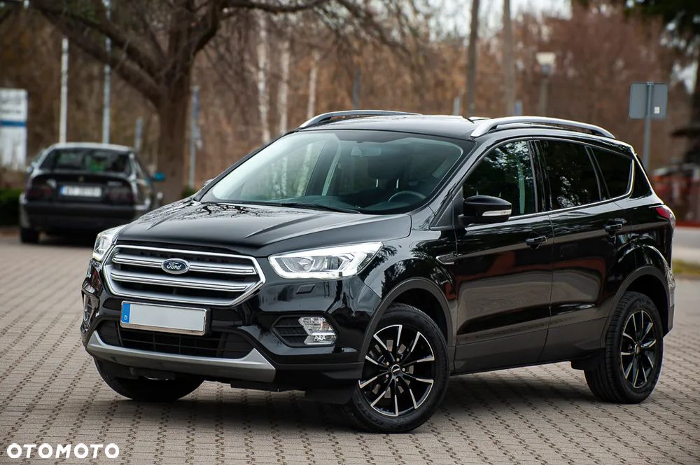 Ford Kuga 1.5 EcoBoost 2x4 Cool & Connect - 19