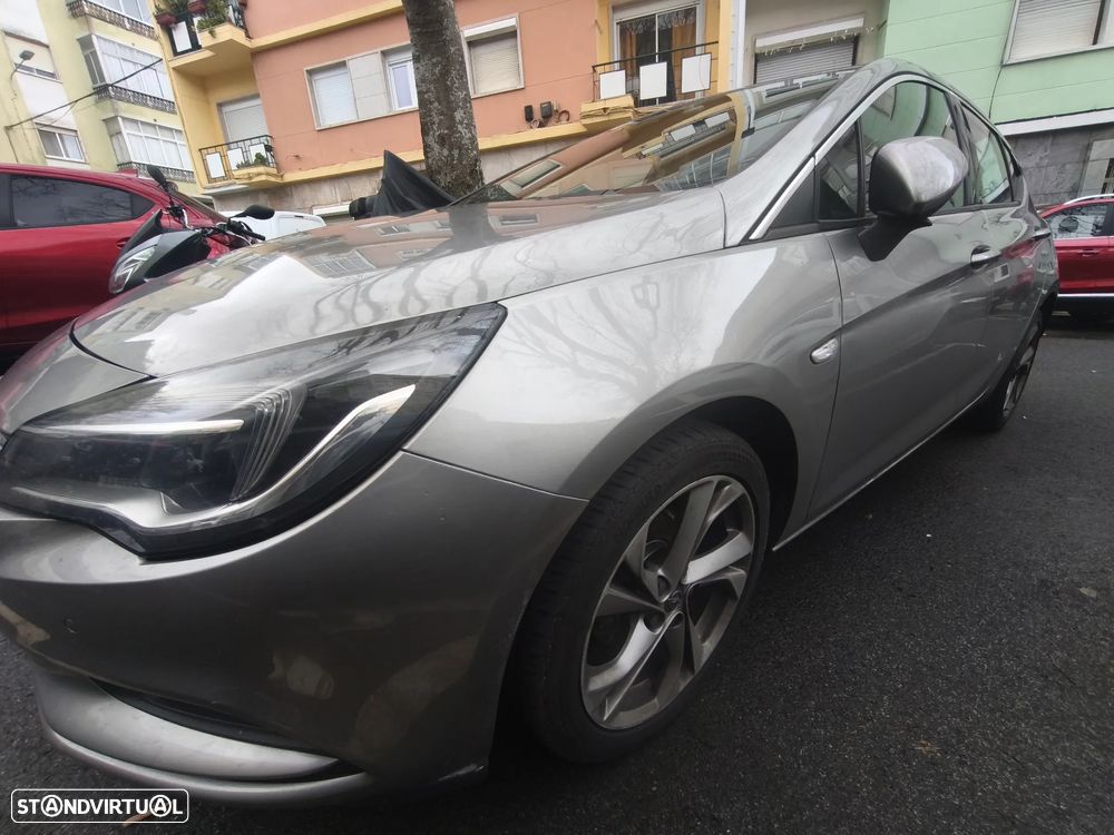 Opel Astra - 2