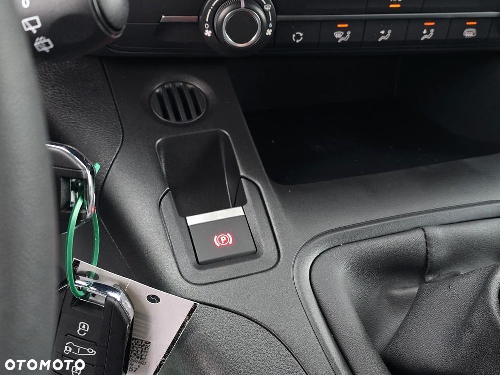 Peugeot Partner Van 1.5 BlueHDI S&S L2 - 17