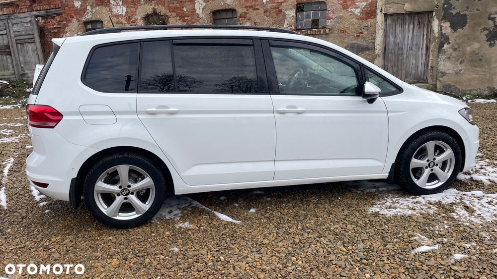 Volkswagen Touran 2.0 TDI SCR (BlueMotion Technology) DSG Comfortline - 9