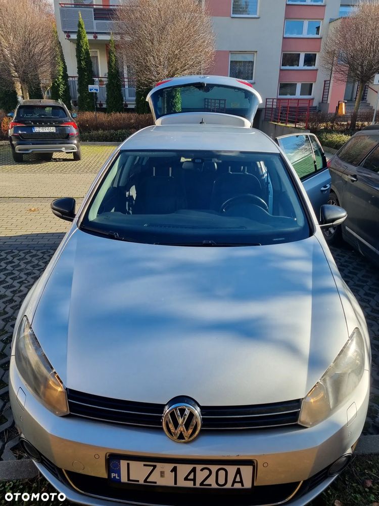 Volkswagen Golf 1.6 TDI DPF DSG Style - 3