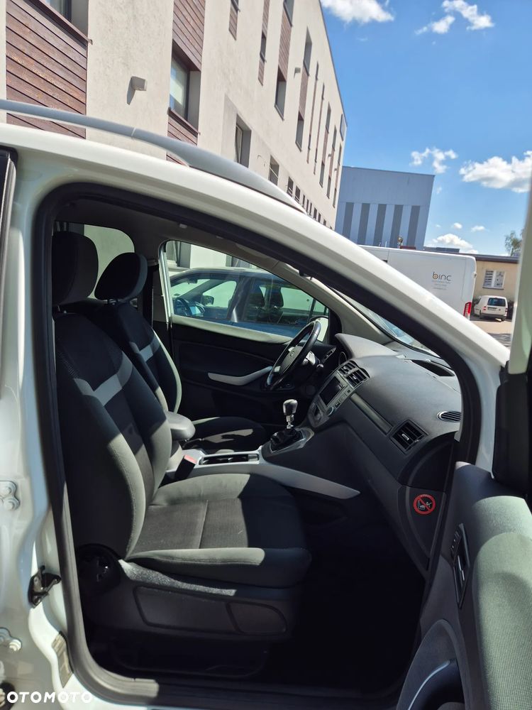 Ford Kuga 2.0 TDCi Trend - 8