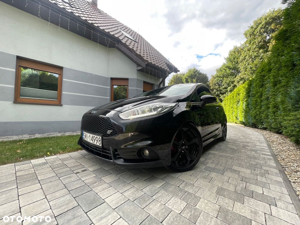 Ford Fiesta 1.6 EcoBoost ST - 1