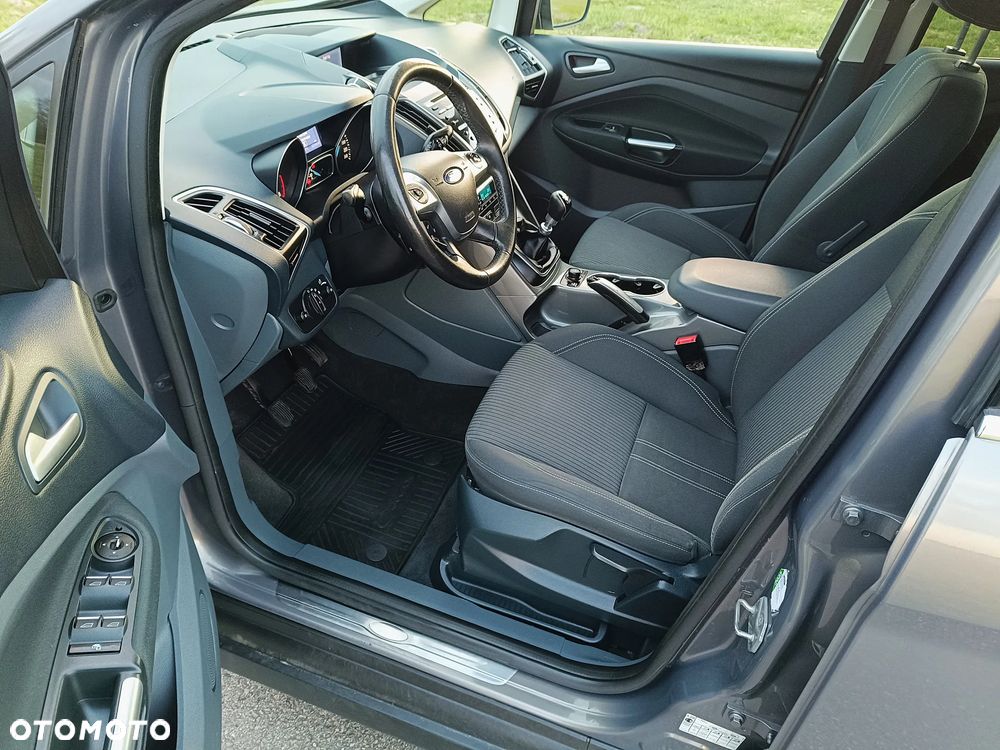 Ford C-MAX - 13
