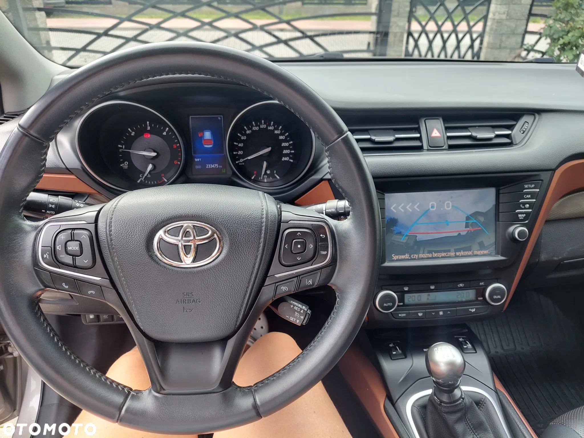 Toyota Avensis 2.0 D-4D Prestige - 11