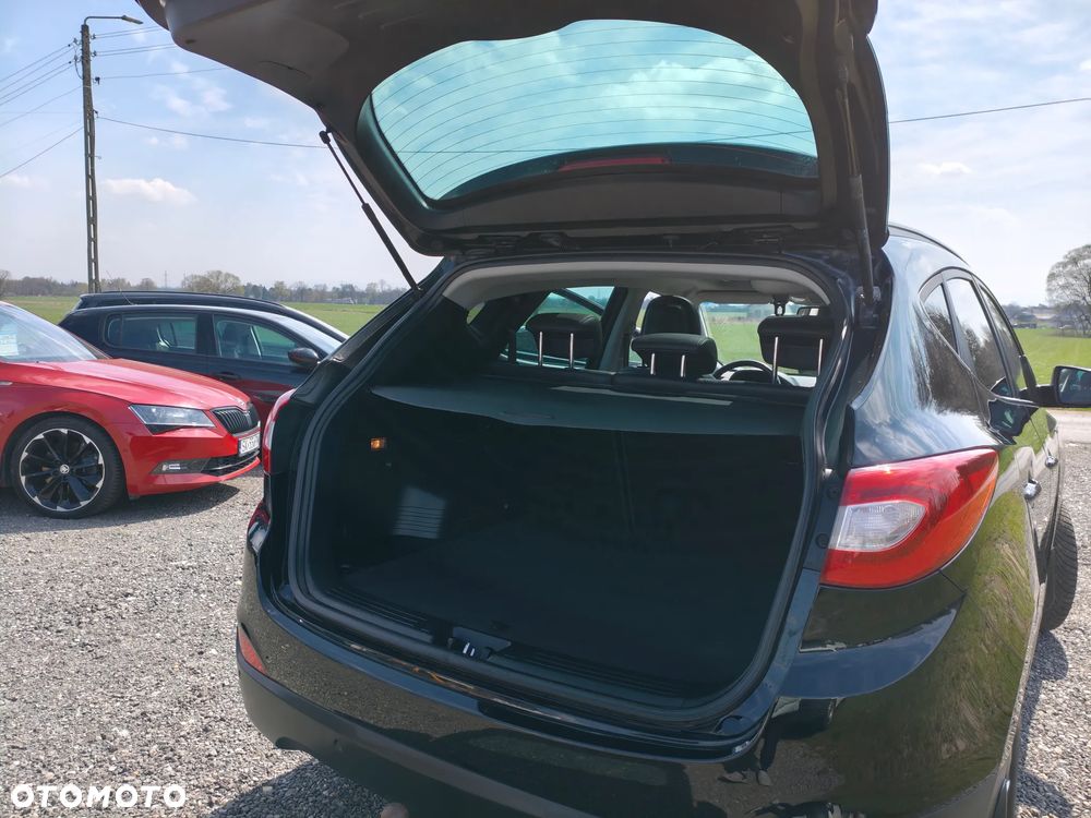 Hyundai ix35 2.0 2WD Trend - 35