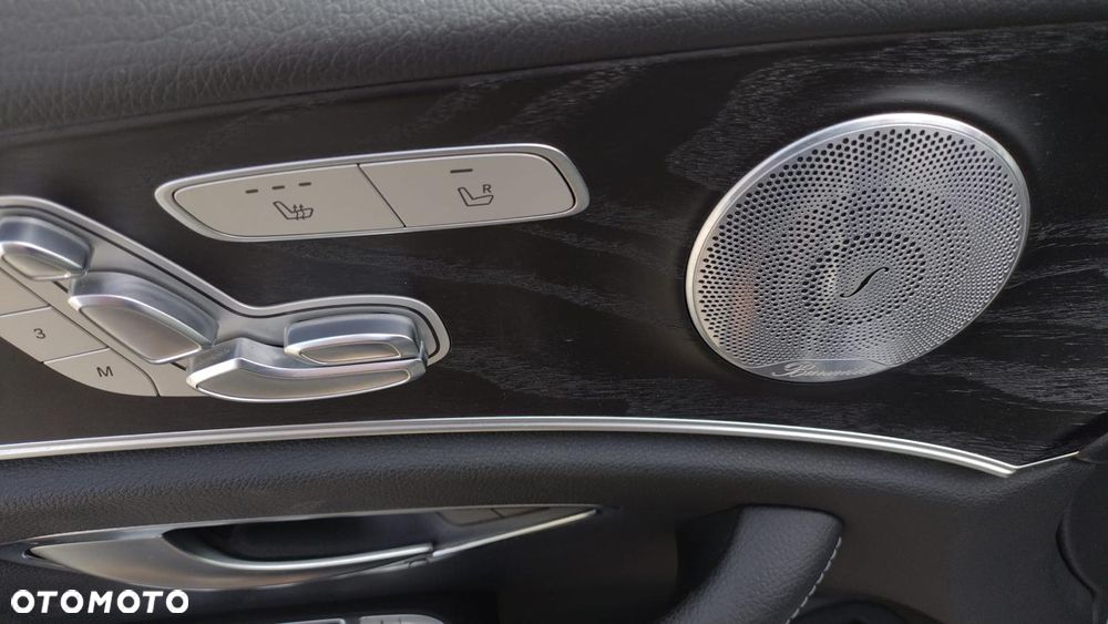 Mercedes-Benz Klasa E 220 d 4Matic 9G-TRONIC Exclusive - 16