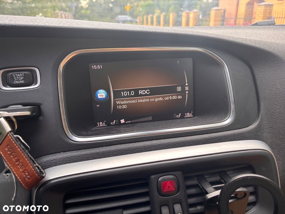 Volvo V40 Cross Country T3 Drive-E Momentum - 12