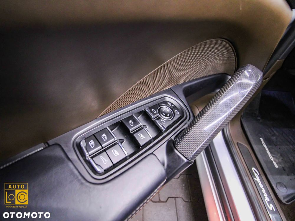 Porsche Cayenne S Diesel Platinum Edition - 27