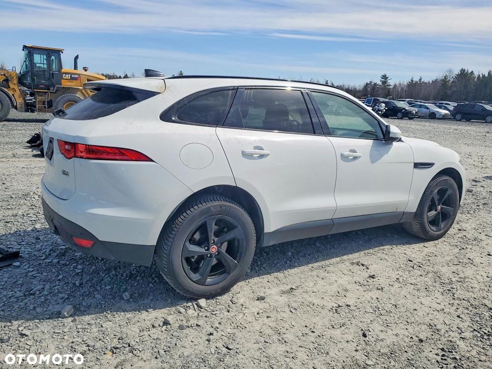 Jaguar F-Pace 2.0 P250 mHEV AWD - 4