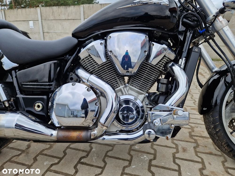 Honda VTX - 22